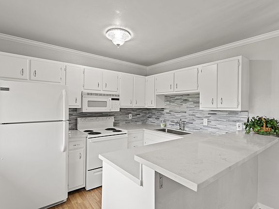 4th image of 4497 S 1175 W APT 118