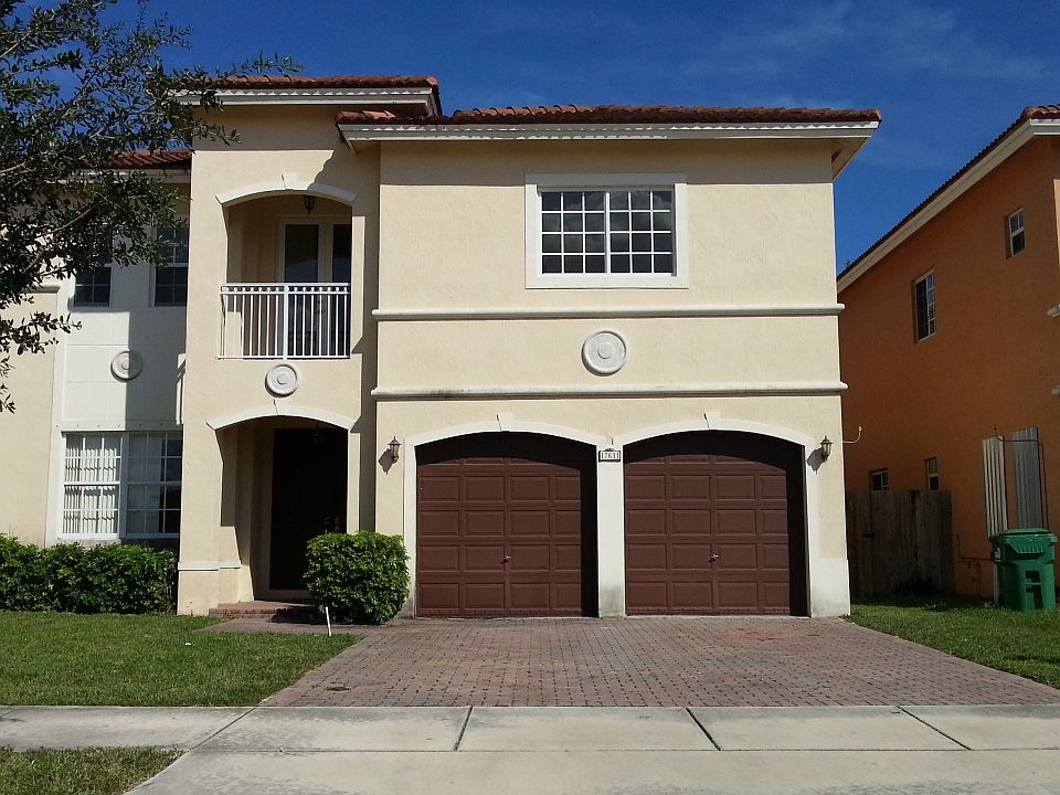 1st image of 17631 SW 134th Ct