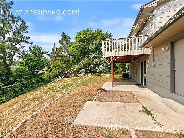 801 N Haines St — Photo 45