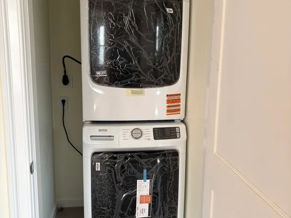 226 Roslindale Ave, Roslindale, MA 02131