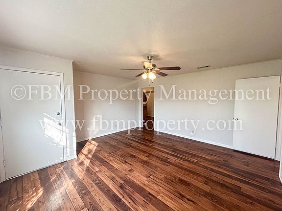5th image of 1224 W Burnett St
