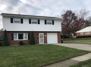 15 Graham Dr, Springboro, OH 45066