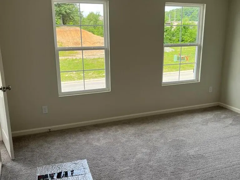 205 Elegance Way — Photo 5