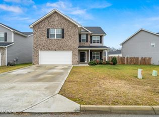 5974 Rain Cloud Rd, Knoxville, TN 37918