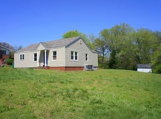 2833 Spruce Hill Rd, Louisville, TN 37777