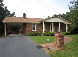 2860 Rocksprings Rd, Ringgold, VA 24586