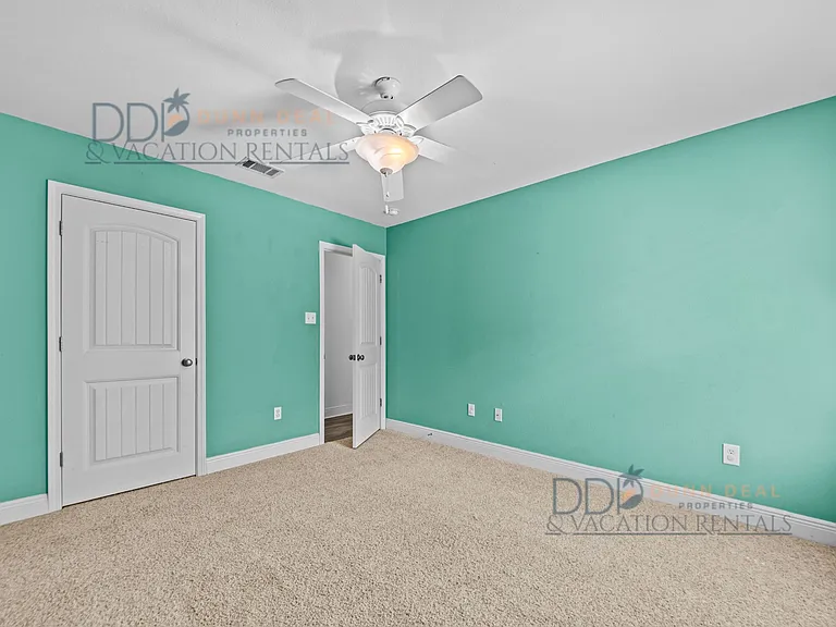 17054 Palm Ridge Dr — Photo 16
