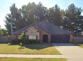 401 SW Keystone St, Bentonville, AR 72712