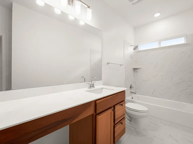 7404 Lowery Xing — Photo 26