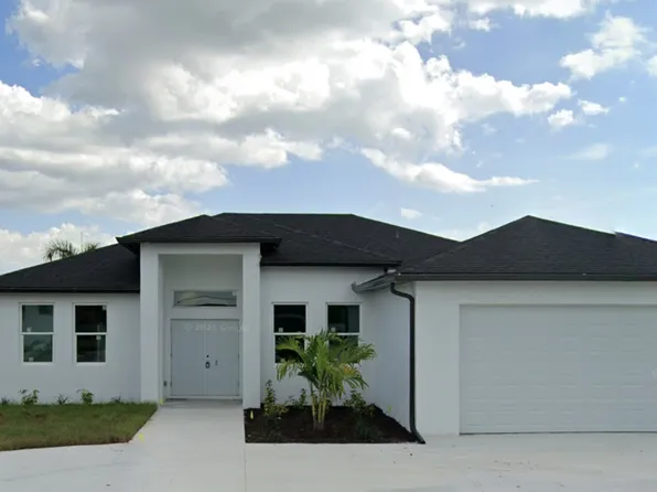 918 Embers Pkwy W, Cape Coral, FL 33993
