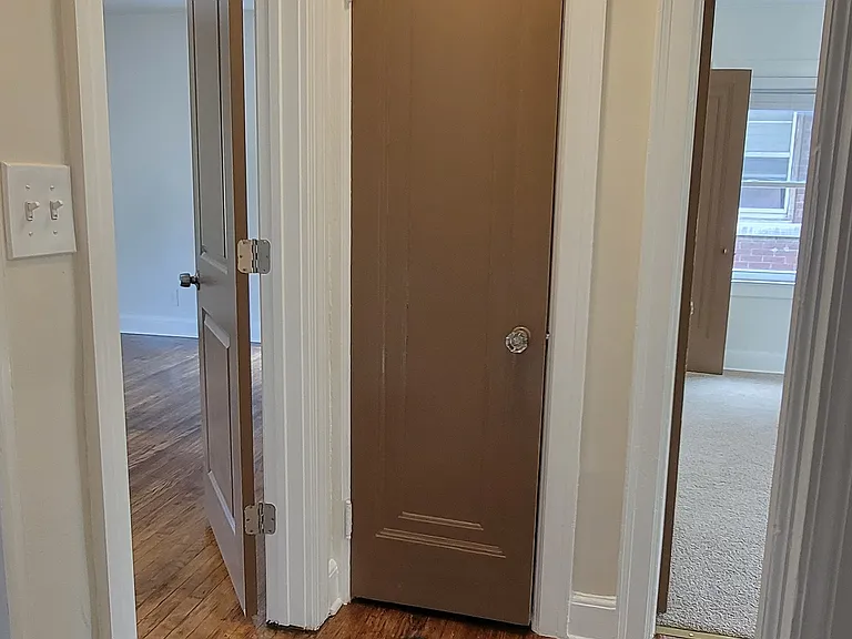 3319 Gladstone St — Photo 15