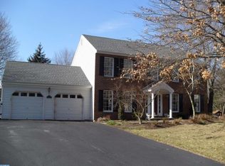 104 Brook Cir, Lansdale, PA 19446