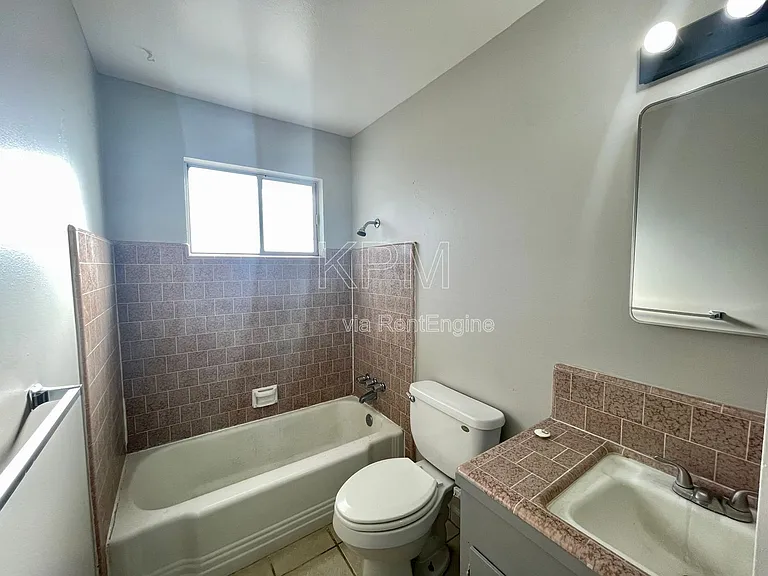 10400 N Lower Sacramento Rd #C — Photo 7
