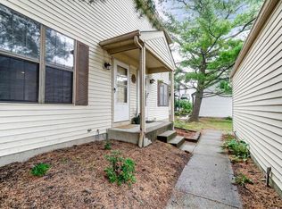 1644 Park Place Dr, Columbus, OH 43081
