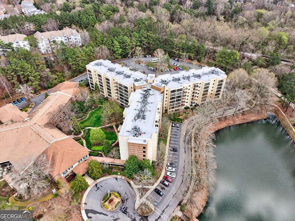 1st image of 1800 Clairmont Lake #A227