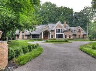 8805 Twin Creek Ct, Rockville, MD 20854
