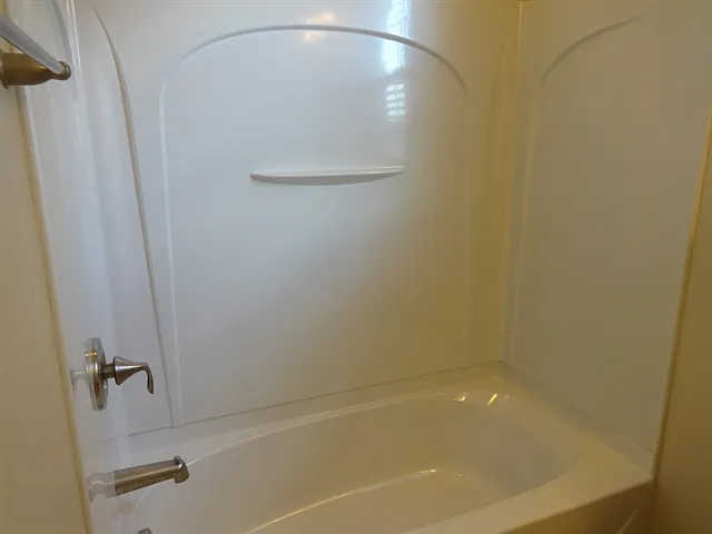308 Nuttall Dr — Photo 10