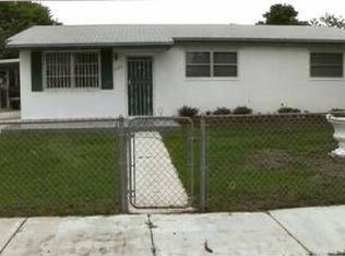 19731 SW 114th Ct, Miami, FL 33157