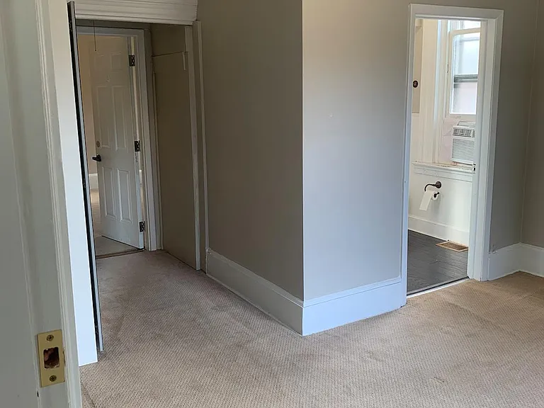 5631 Northumberland St #2 — Photo 15