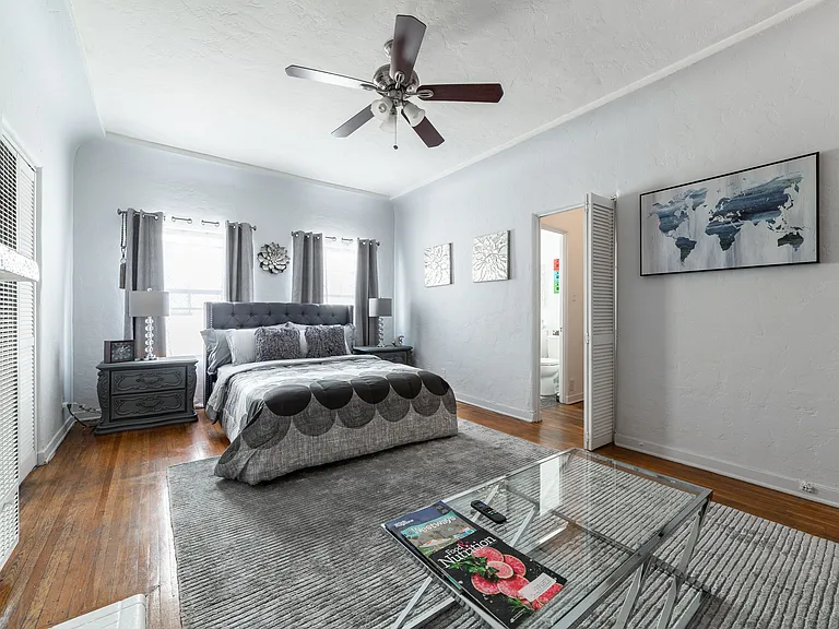 314 N Orange Grove Ave #106 — Photo 6