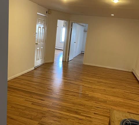 5th image of 617 Manhattan Ave Suite 1