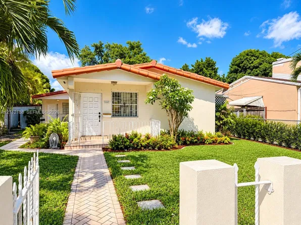 2445 SW 19th St, Miami, FL 33145