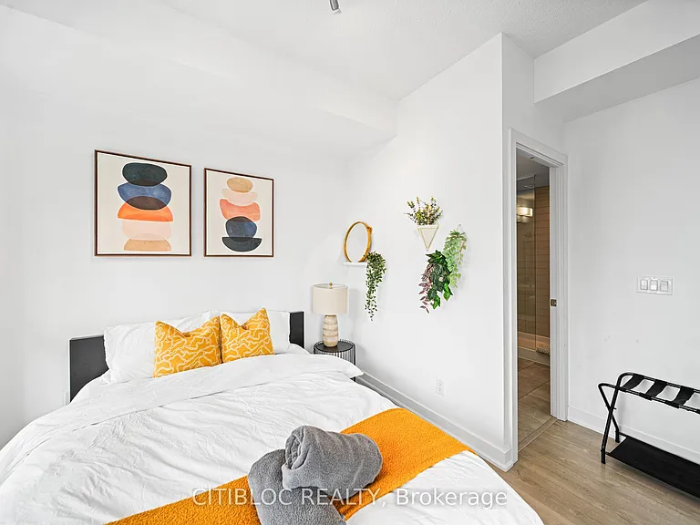 30 Nelson St #2807 — Photo 22