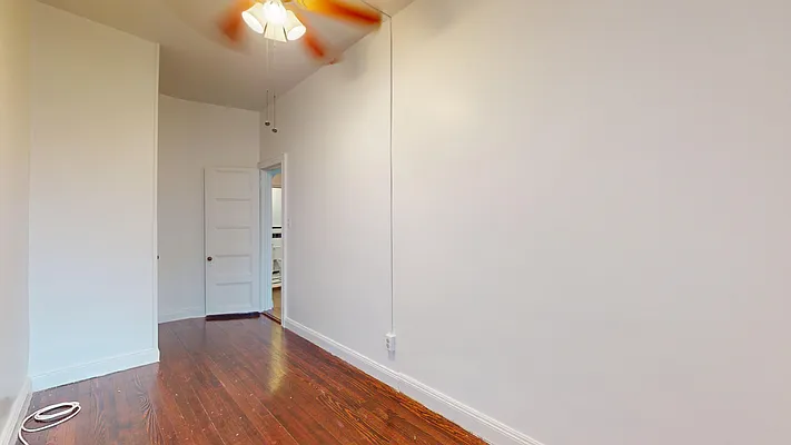 Rented by Bond New York | media 4