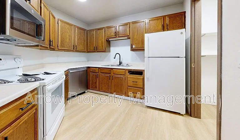 205 E Arbor Ave #211G — Photo 1