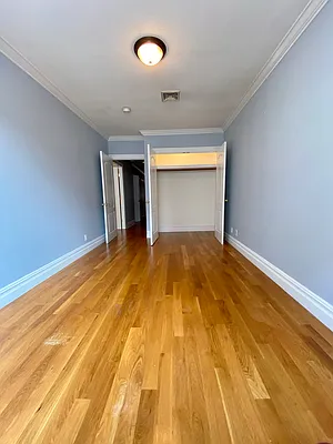 Rented by Avenues Real Estate | media 15