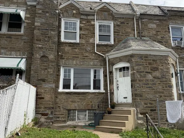 4721 C St, Philadelphia, PA 19120