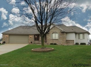 3019 View Point St SW, Jenison, MI 49428