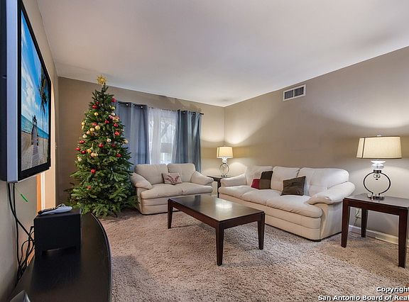 5th image of 3050 Colony Dr