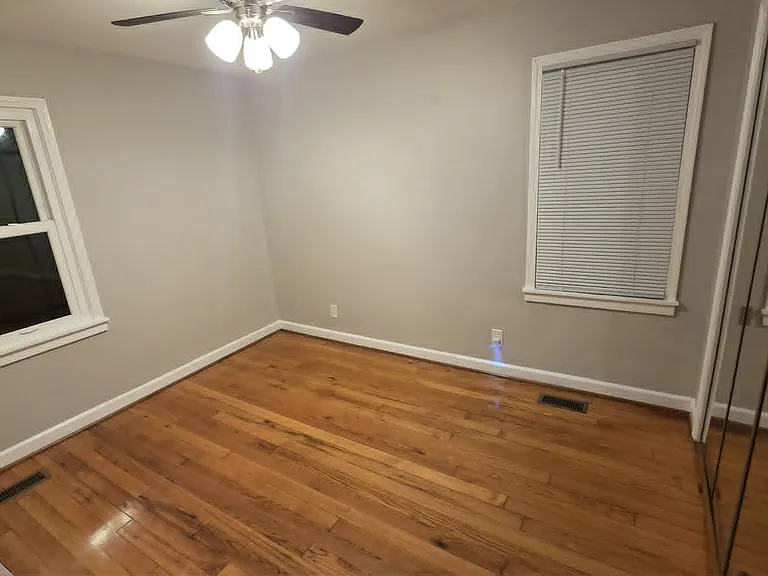 2023 Kentucky St — Photo 3