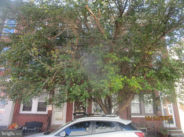 152 Brown 1/2 St, Philadelphia, PA 19123
