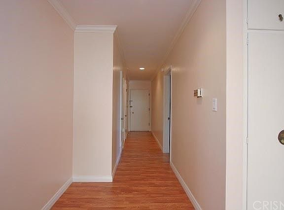 3rd image of 1231 N Columbus Ave APT 3D