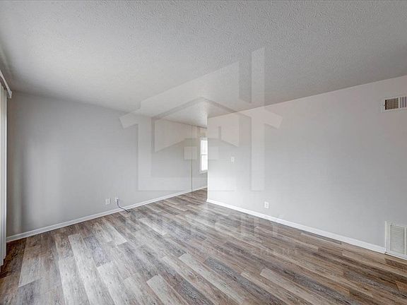 5th image of 3621 Beasley Dr