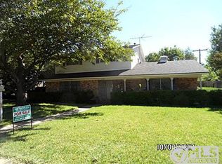 11318 Drummond Dr, Dallas, TX 75228