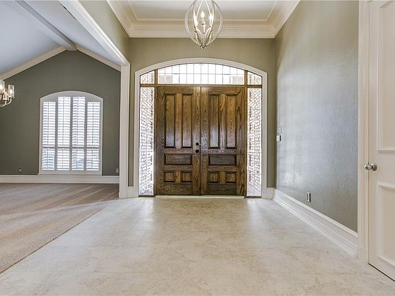 3rd image of 508 Woodstream Pl