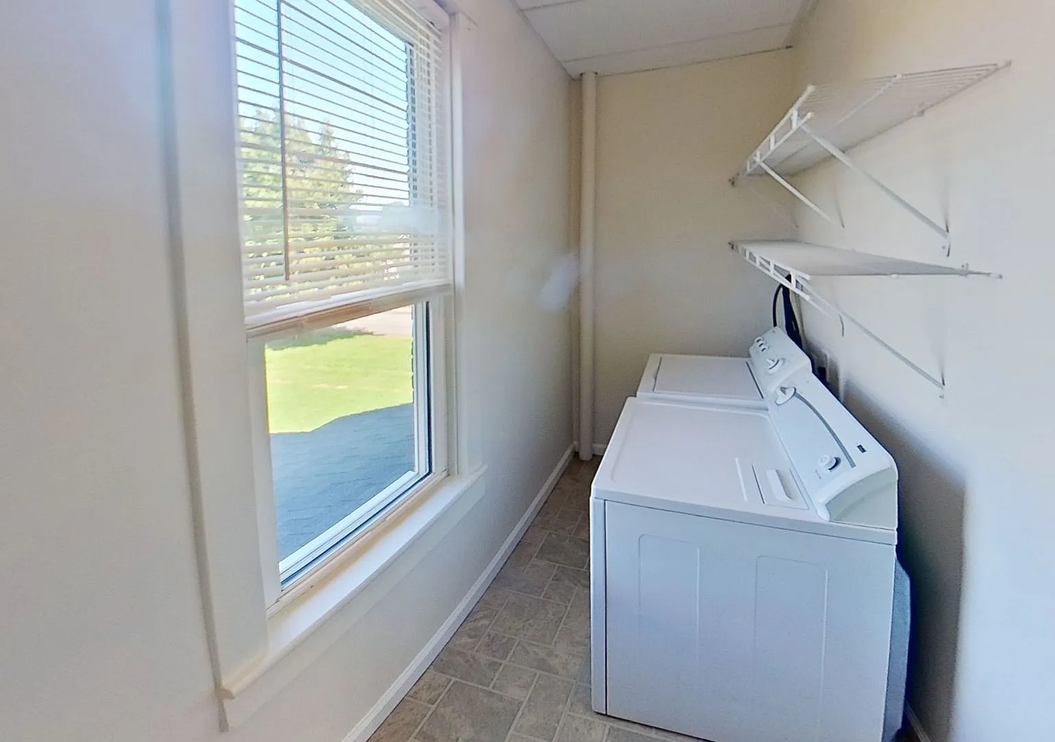 3 Bedroom Single Family Home — Photo 3