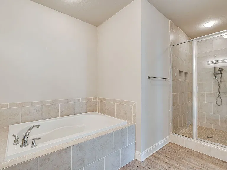 116 Fossil Falls Ln — Photo 20
