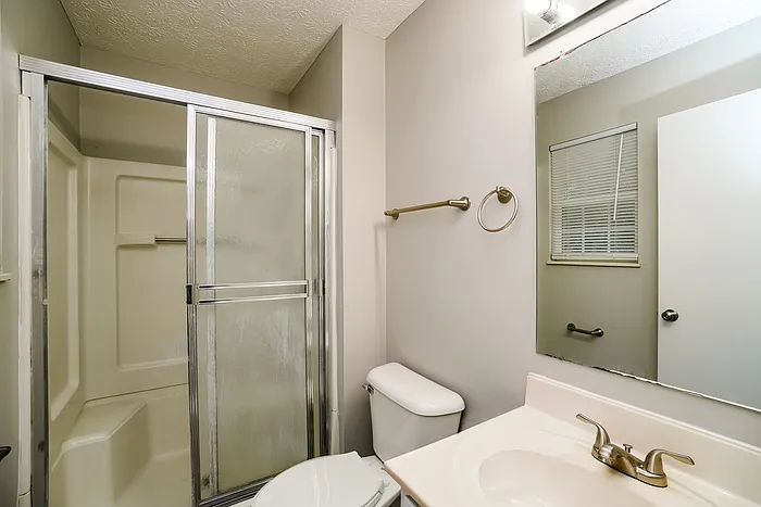 1540 Tall Meadows Dr — Photo 9