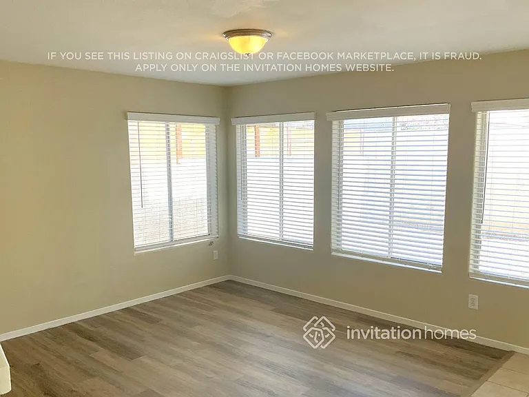 7009 Glass Slipper Ct — Photo 2