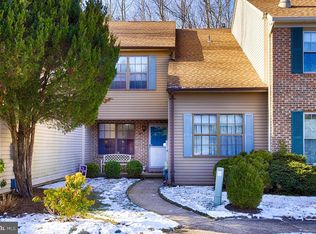 29 Bretshire Ct, Medford, NJ 08055