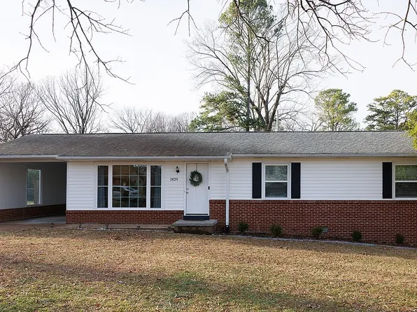 1829 Kirk St, Florence, AL 35630