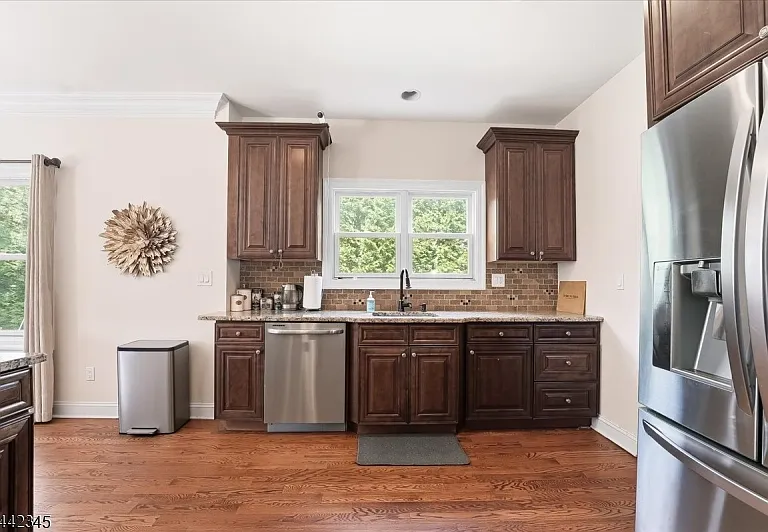 6 Poplar Pl — Photo 6
