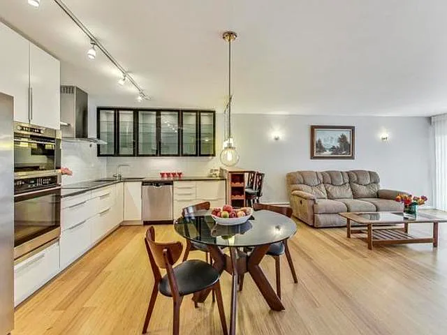 16 E Old Willow Rd #431S — Photo 4