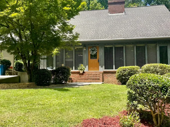 2717 Westminister Ln NW, Conyers, GA 30012