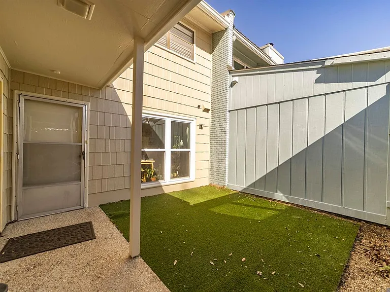 5648 Riverstone Dr #94-A — Photo 2