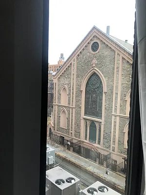 Rented by Besen Partners, LLC | media 42